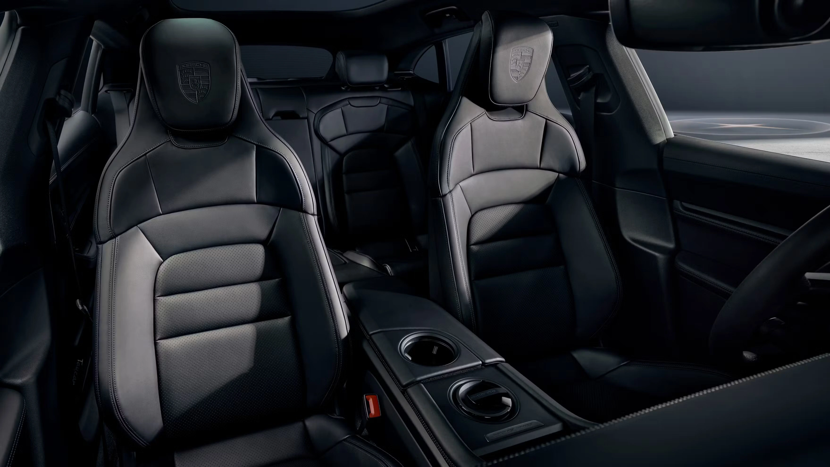 Porsche - Further together.