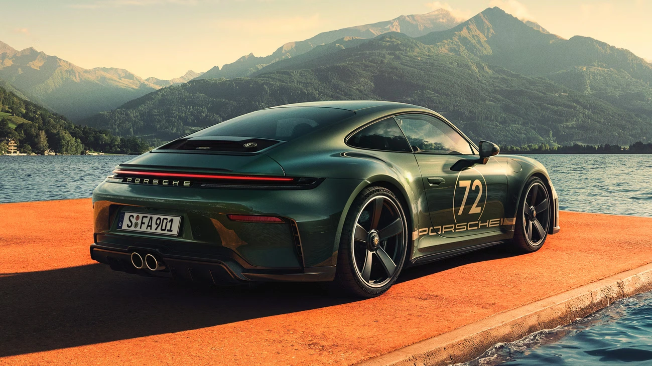 Porsche - Further together.