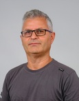 team member img