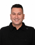 team member img