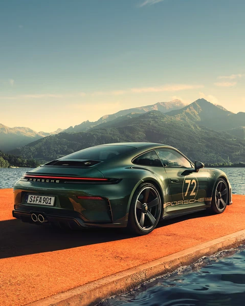 Porsche - Further together.