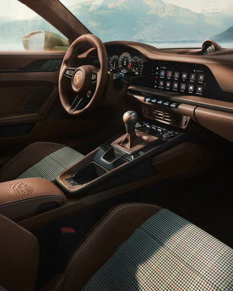 Porsche - Further together.
